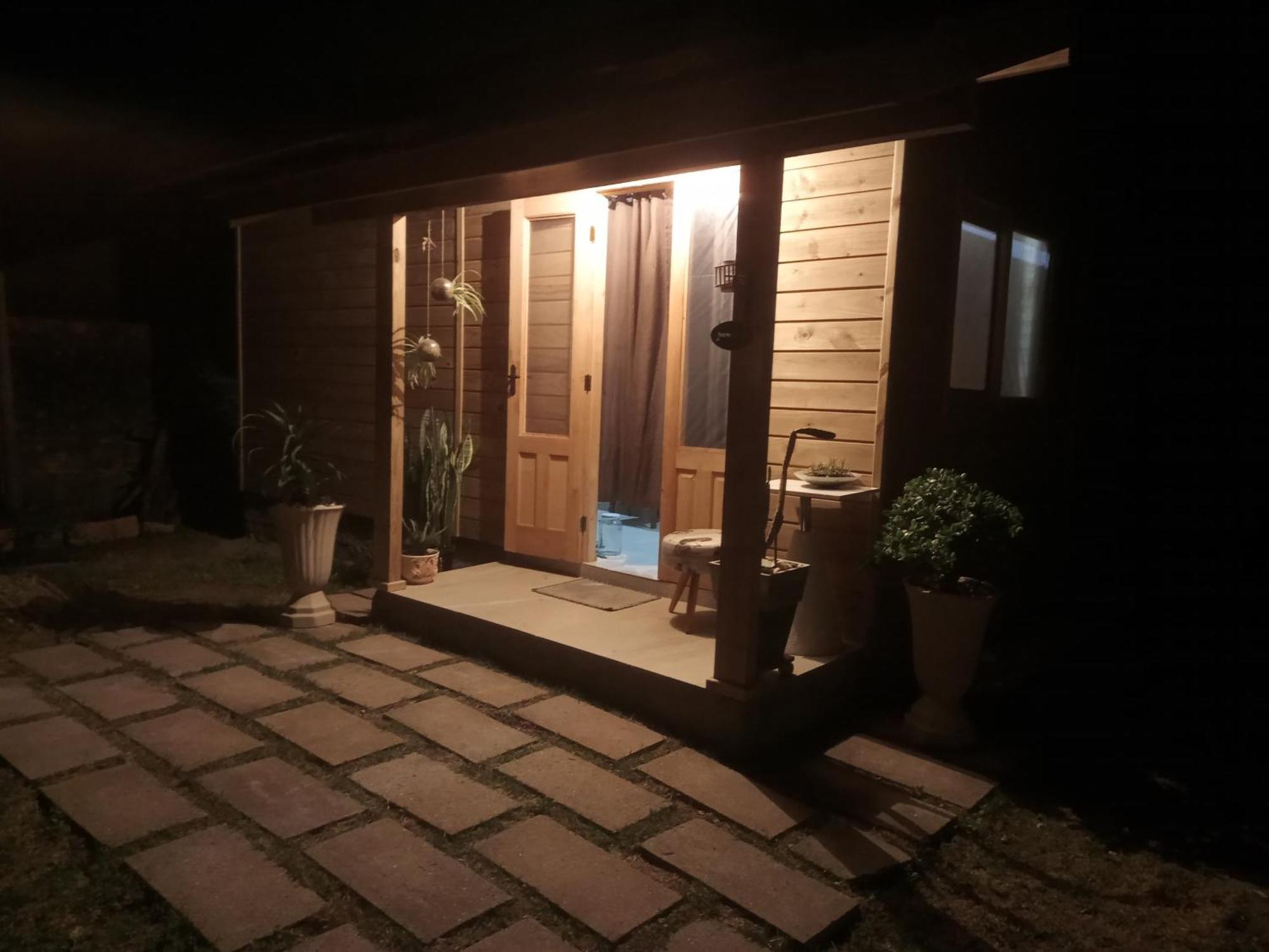 Casa Dos Fundos Com Estacionamento Florianopolis